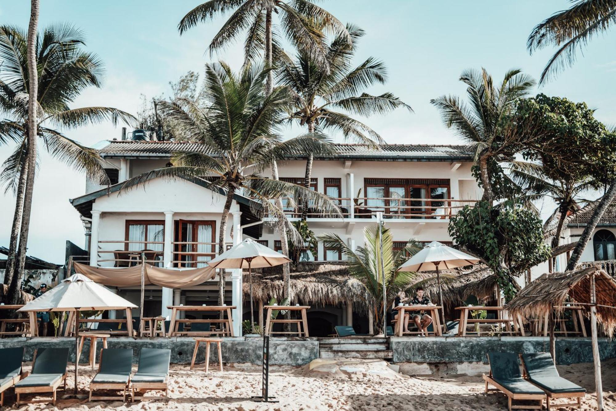 Amaroo Hikkaduwa Hotel Exterior foto